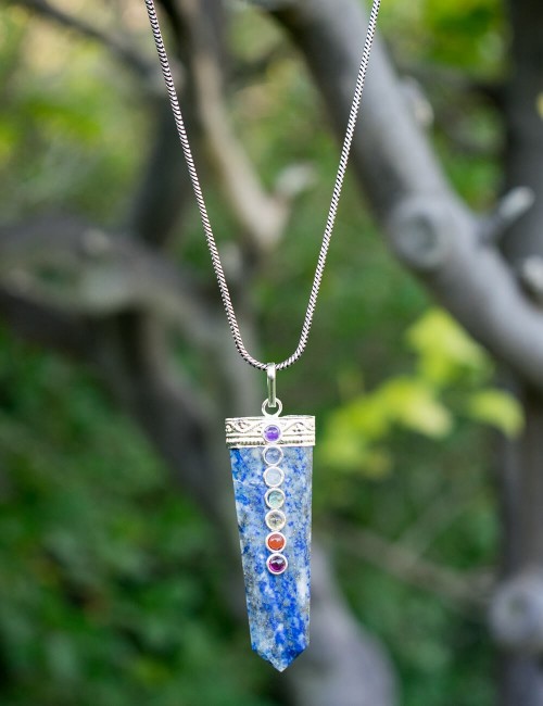 dije-lapislazuli-7chakras-colgante-mujer-cadena-metal