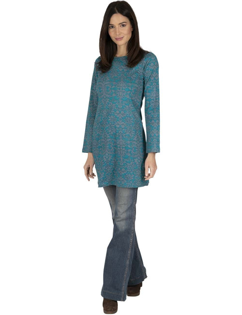camiseta-larga-celeste-estampado-otoño