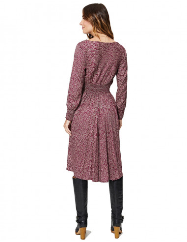 Lila Freizeitkleid