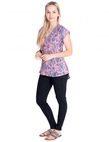 T-shirt with small sleeves