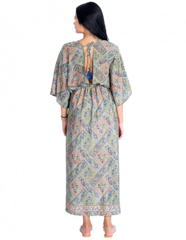 Kleid mit doppeltem Ausschnitt