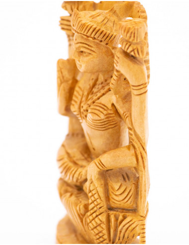 Estátua de madeira da deusa Lakshmi