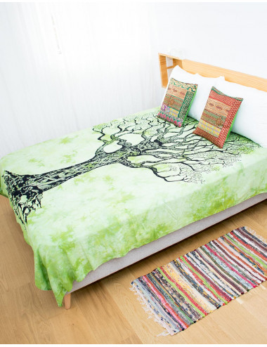 Tapisserie Verte avec Arbre 2