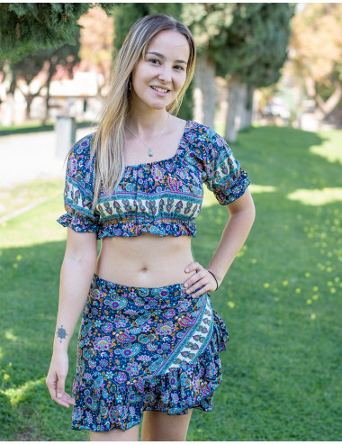 Ensemble minijupe et haut...