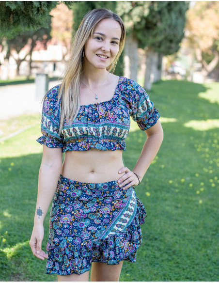 conjunto-falda-corta-y-top-estampado-azul