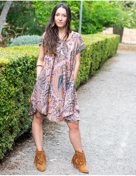 Vestido Básico Mangas Curtas