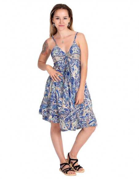 Robe bleu clair fraîche