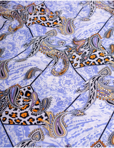 Kurzer Overall mit Seidenprint