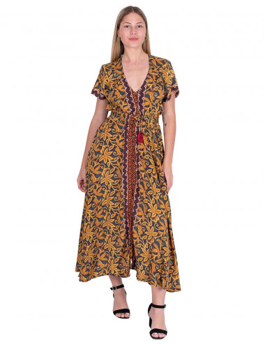 Langes Kleid mit gelben Blumen 2