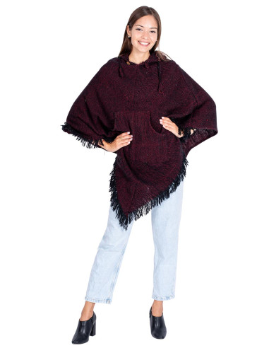 Unisex-Poncho in Burgunderrot