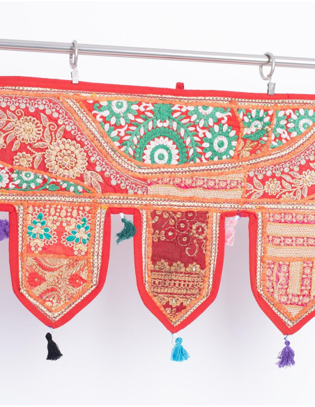Porte Toran Rouge