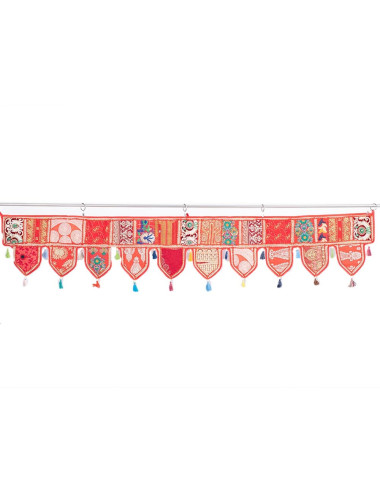 Straight and Large Red Toran