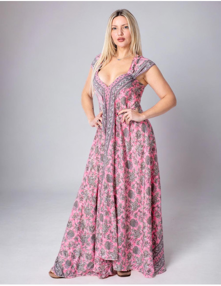 Langes bedrucktes Seidenkleid in Rosatönen für Frühling und Sommer