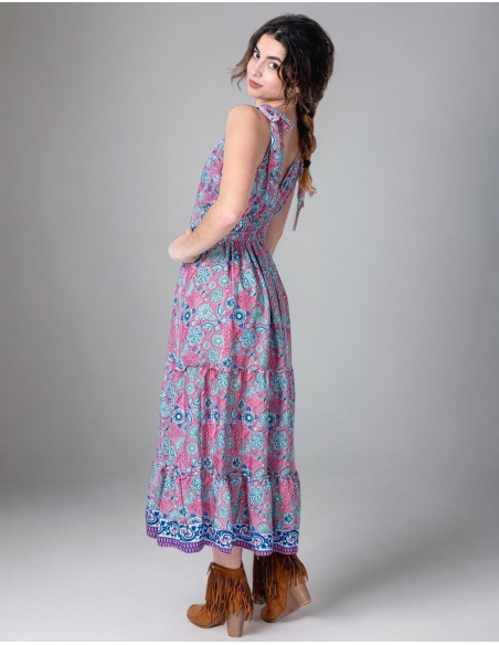 Robe en soie imprimée de fleurs fraîches