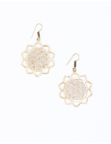 aretes-grandes-forma-de-mandala-dorados 2