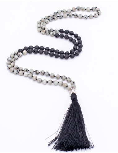 Mala Howlite tibétaine et roche volcanique
