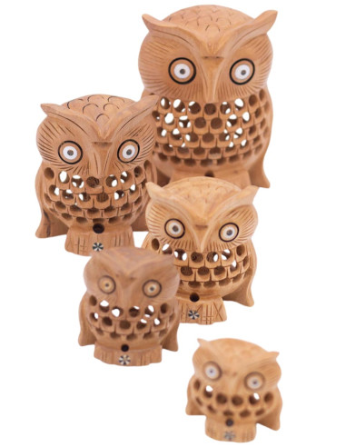 Set of 5 Wooden Carved Owls - Crafts in...