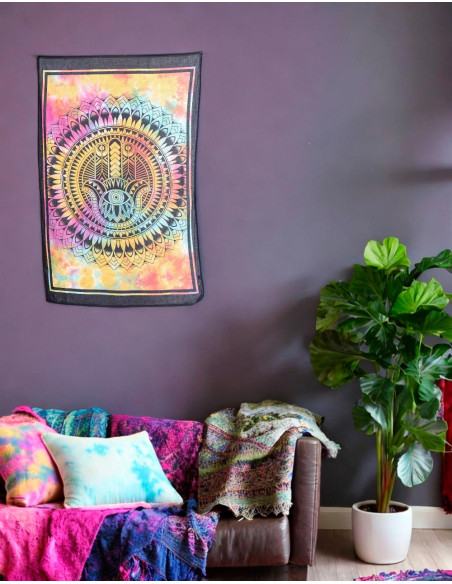 habitacion-tapiz-multicolor-mano-de-hamsa