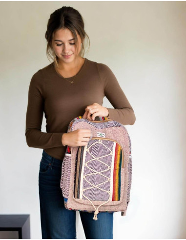 Ethno-Mode: Kimago Unisex Hanf-Rucksack – Einzigartiges und vielseitiges indisches Handwerk