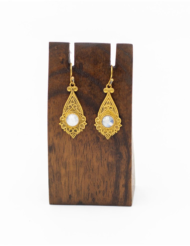 Boucles d'oreilles en laiton sculptées à la...