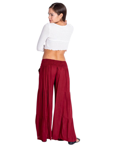 Pantaloni lunghi bordeaux: stile bohémien con essenza indiana