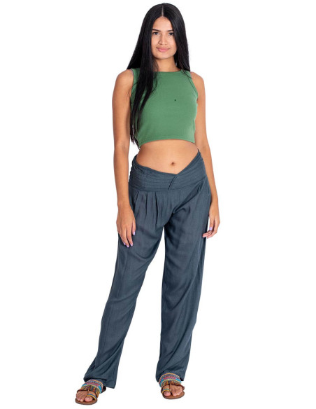 Graue gerade geschnittene Hose mit V-Ausschnitt-Detail – Ethno-Eleganz und Komfort