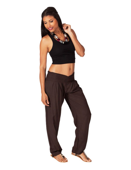 Schokoladenbraune Hose mit geradem Bein und V-Detail – Bohemian-Eleganz mit indischer Seele