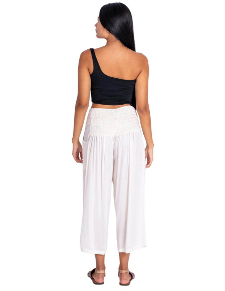 Kimago Off-White Caprihose – Bohemian-Frische mit indischer Seele