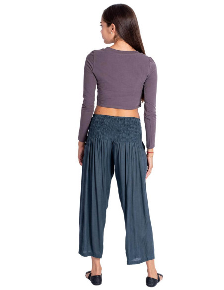 Grey Capri Pants – Indian Handicrafts with Bohemian Style
