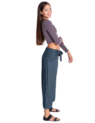 pantalon-pirata-gris-mujer-rayon
