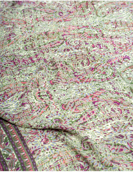 Abito lungo in seta verde con scollo a V – Eleganza boho dall'India