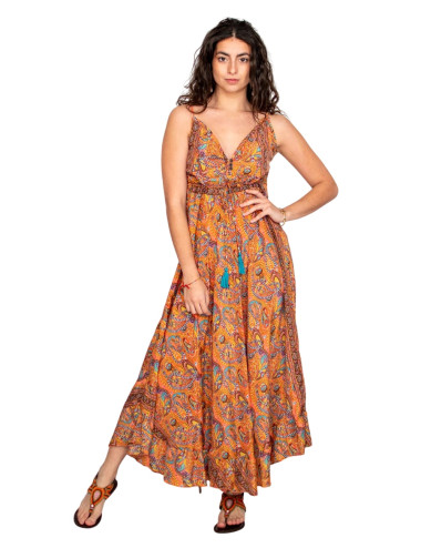 Long ethnic-style dress... 2