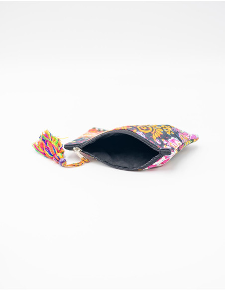 Kimago Large Toiletry Bag – Indian Craftsmanship with Unique Printed Fabrics
