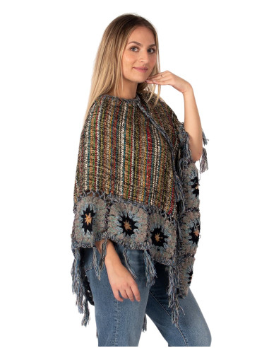 Poncho triangolare fatto a mano con frange –...