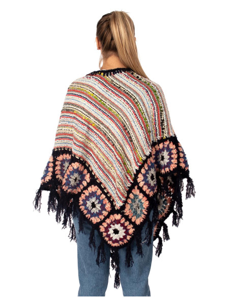 Poncho triangolare fatto a mano con frange – Fatto a mano in India