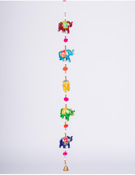 Ciondolo decorativo in ceramica a forma di elefante con pompon
