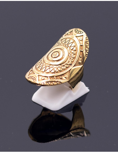 Grande anello ovale in oro... 2