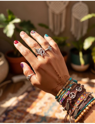 Handmade ring with mineral...