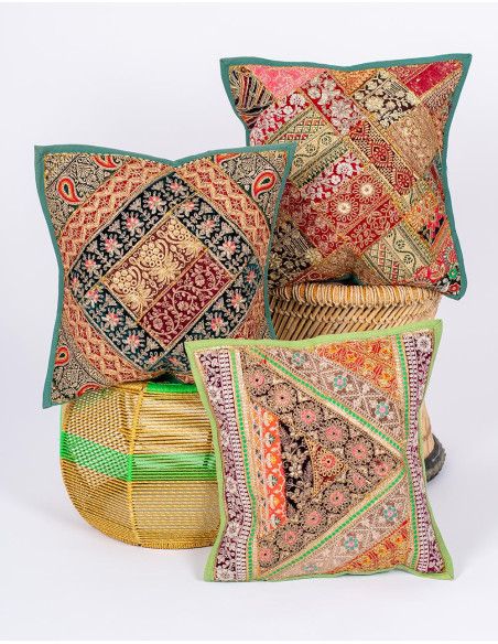 Cuscino ricamato in stile indiano verde 40x40 cm – Fodera etnica unica