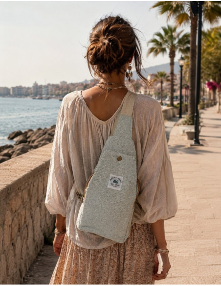 Sac à dos triangulaire en chanvre naturel et gris – Unisexe, fait main, style bohème