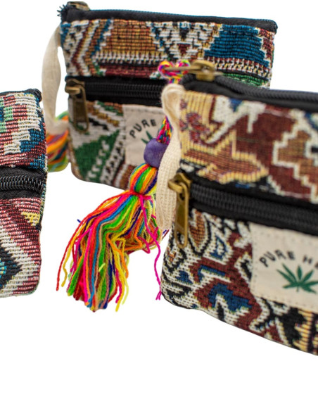 Handgefertigte Hanftasche mit Bommel – Ethno-Boho-Accessoire