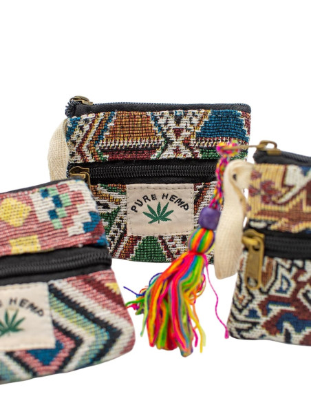 Bolsa de cânhamo artesanal com pompom – Acessório étnico boho