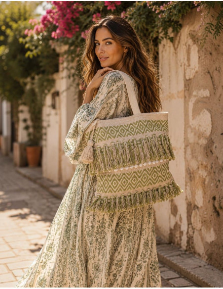 Hellgrüne Boho-Tasche mit Bommeln – Handgefertigte Tasche im indischen Stil