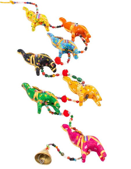 Pendentif décoratif composé de 7 éléphants en tissu – Artisanat ethnique indien