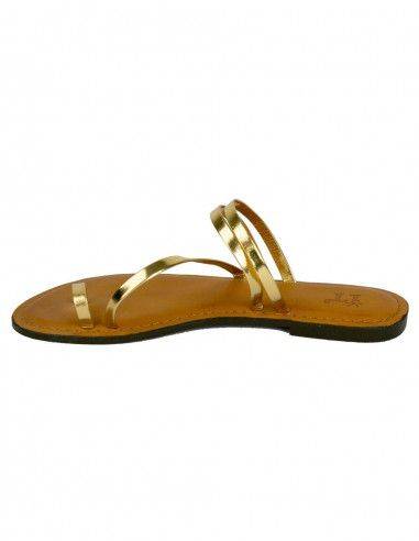 sandalia-dorada-tiras-piel-hippie-lateral