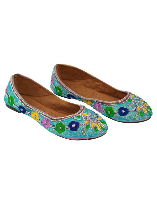 Ballerine-femme-bleu-clair-avec-broderies-ethniques-et-pierres