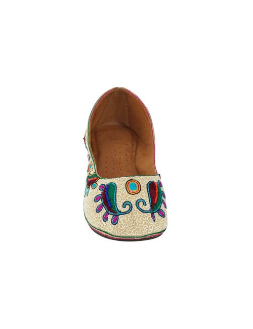 espadrille-original-femme-broderie-fait main-unique-et-pierres