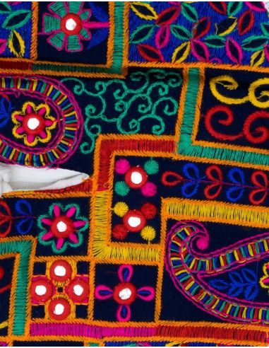 camiseta-blanca-verano-tallas-grandes-bordada-hippie